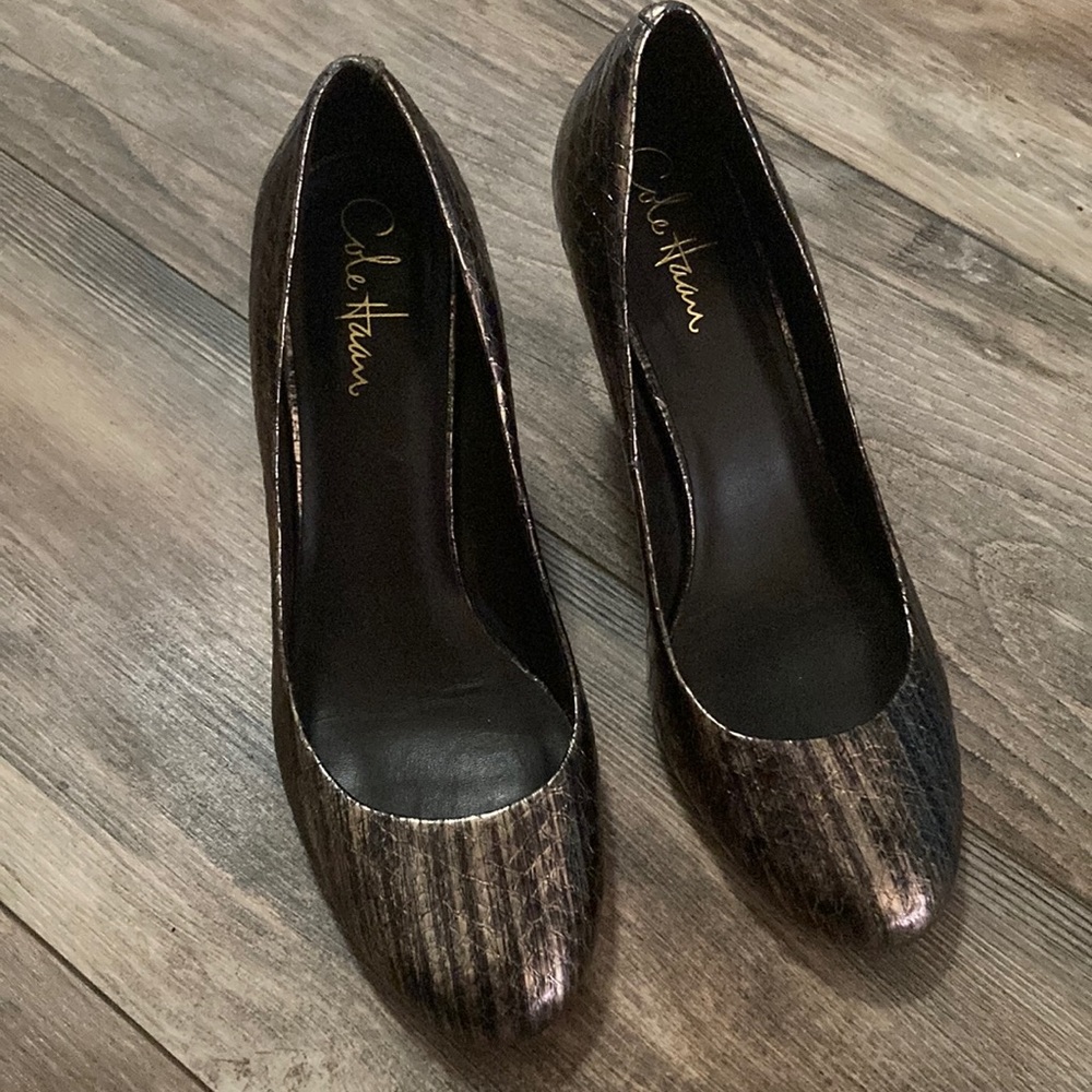 Cole Haan Nike Air Snakeskin Metallic Heels Size 8.5 B